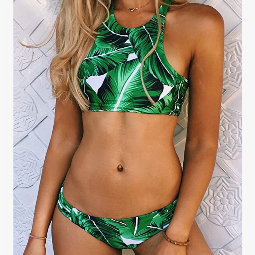 CUPSHE tropical leaf print racerback bikini